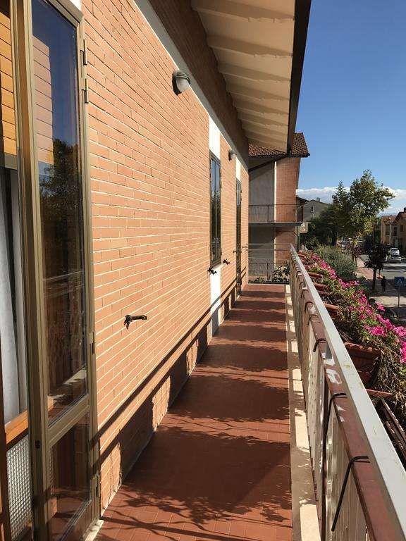 דירות גוביו La Signora Dei Fiori מראה חיצוני תמונה